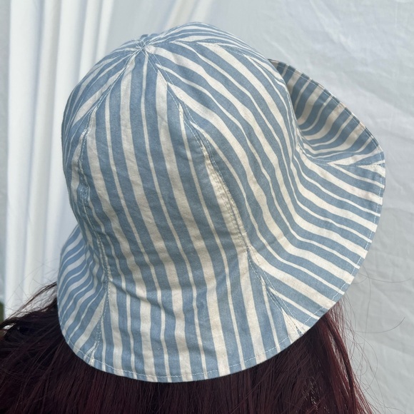 Cat Bucket Hat - Picture 3 of 4